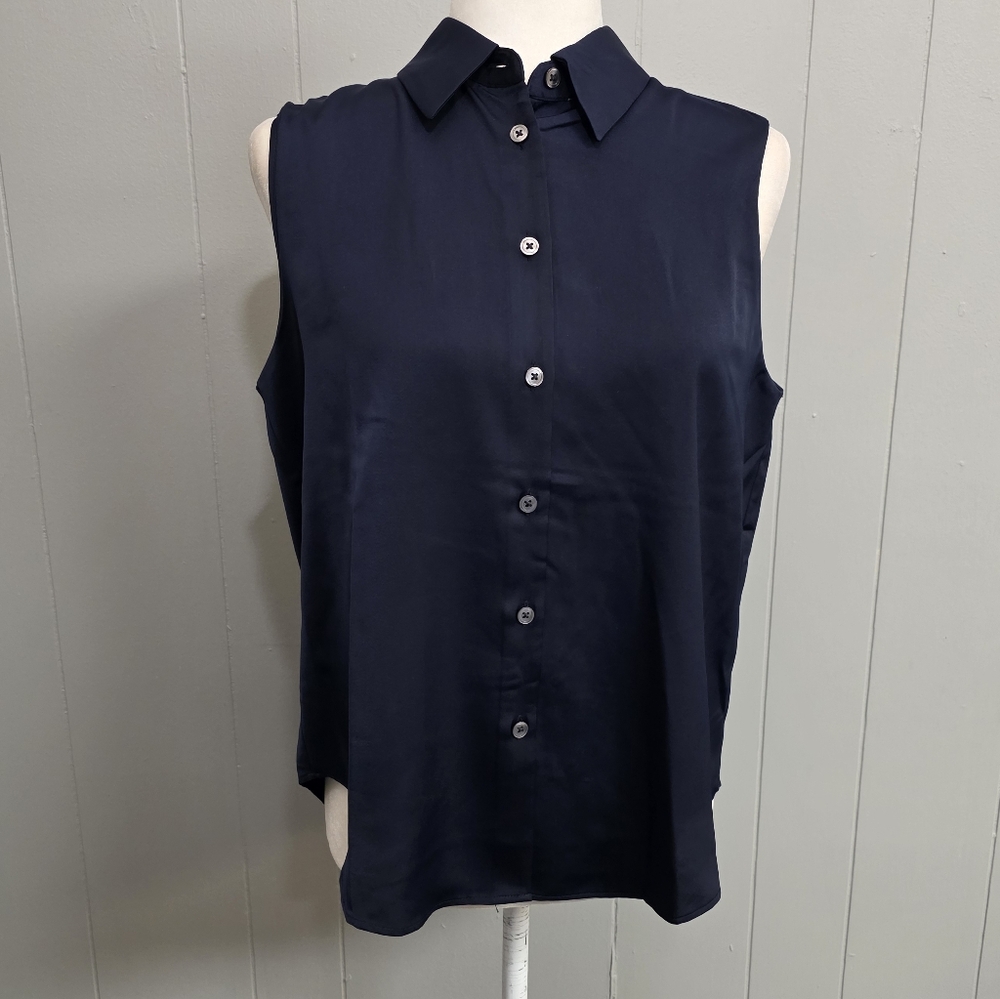 Banana Republic Sleveless Satin Navy Blue Top Size M